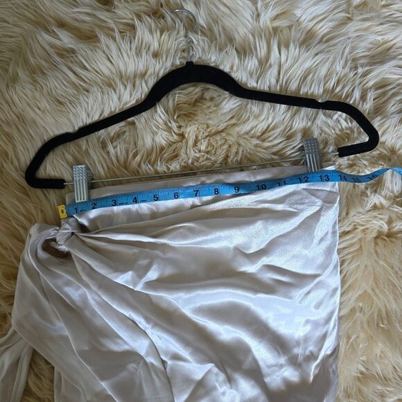 Rails Paige Creme Satin Mini Skirt Small - Picture 6 of 6